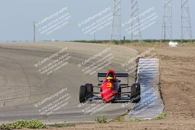 media/Apr-30-2022-CalClub SCCA (Sat) [[98b58ad398]]/Group 6/Race (Outside Grapevine)/